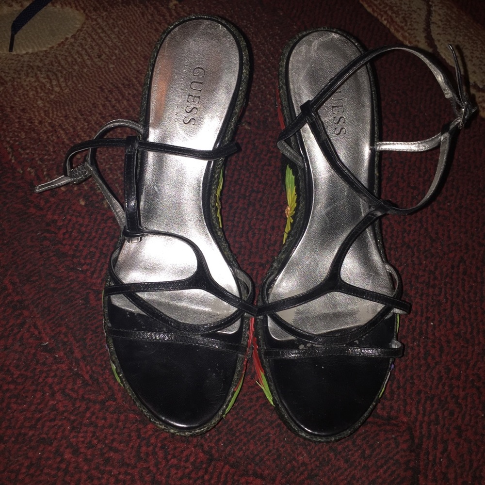 Sandals - Picture 5 of 8